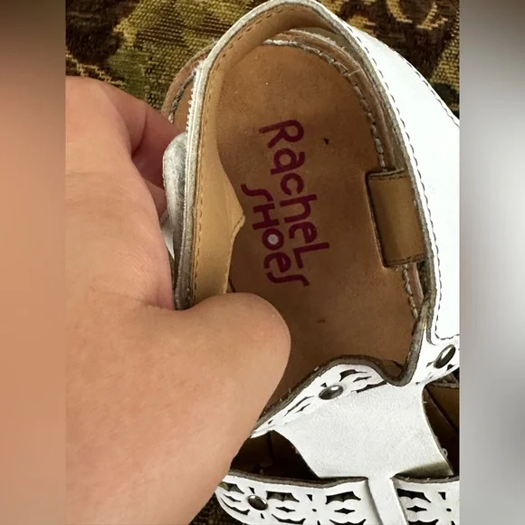Rachel shoes size 4 sandals - Picture 3 of 5